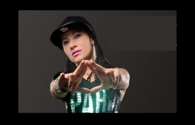 Gil s promueve corte musical Mi forma de ser de Farruko