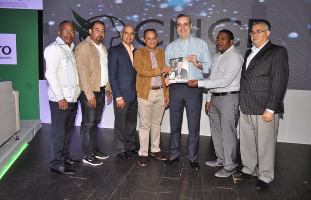 Luis Abinader en Expo- Provisiones 2018
