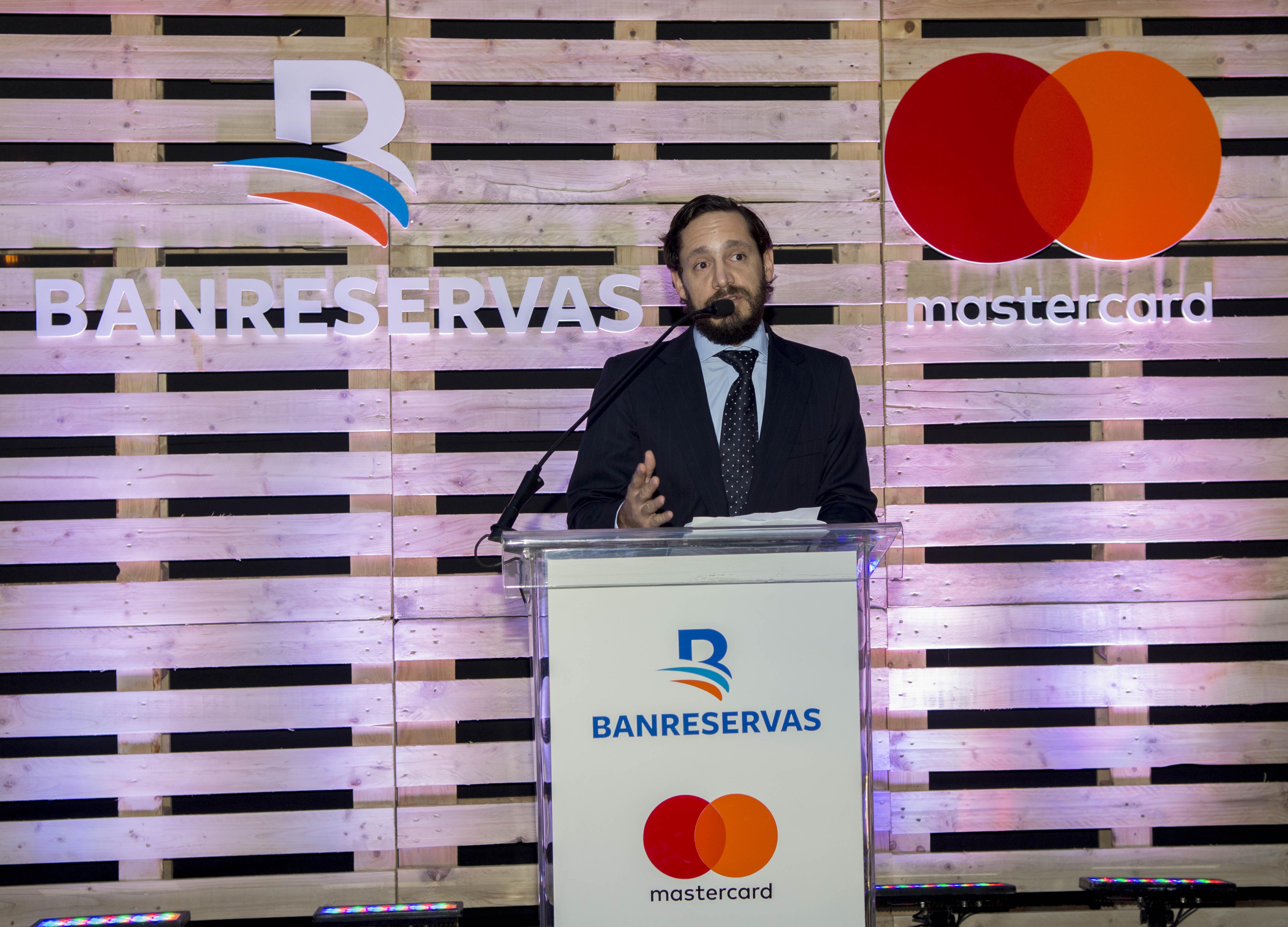 Mateo Lleras, gerente de Ventas y Desarrollo de Productos Comerciales para el Caribe de Mastercard
