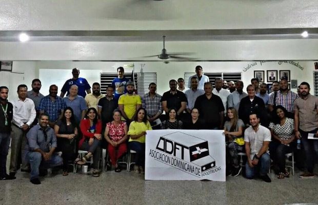 La Asociación Dominicana de Foodtrucks (ADFT) busca la organización del gremio