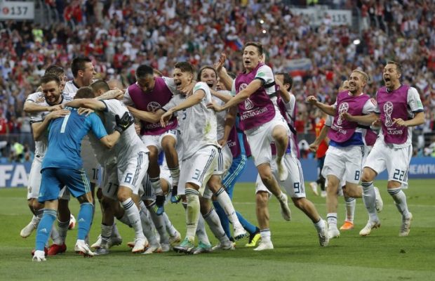 Rusia despacha a España en tanda de penales
