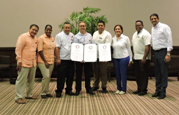 AMResort recibe premio internacional Cristal Standards