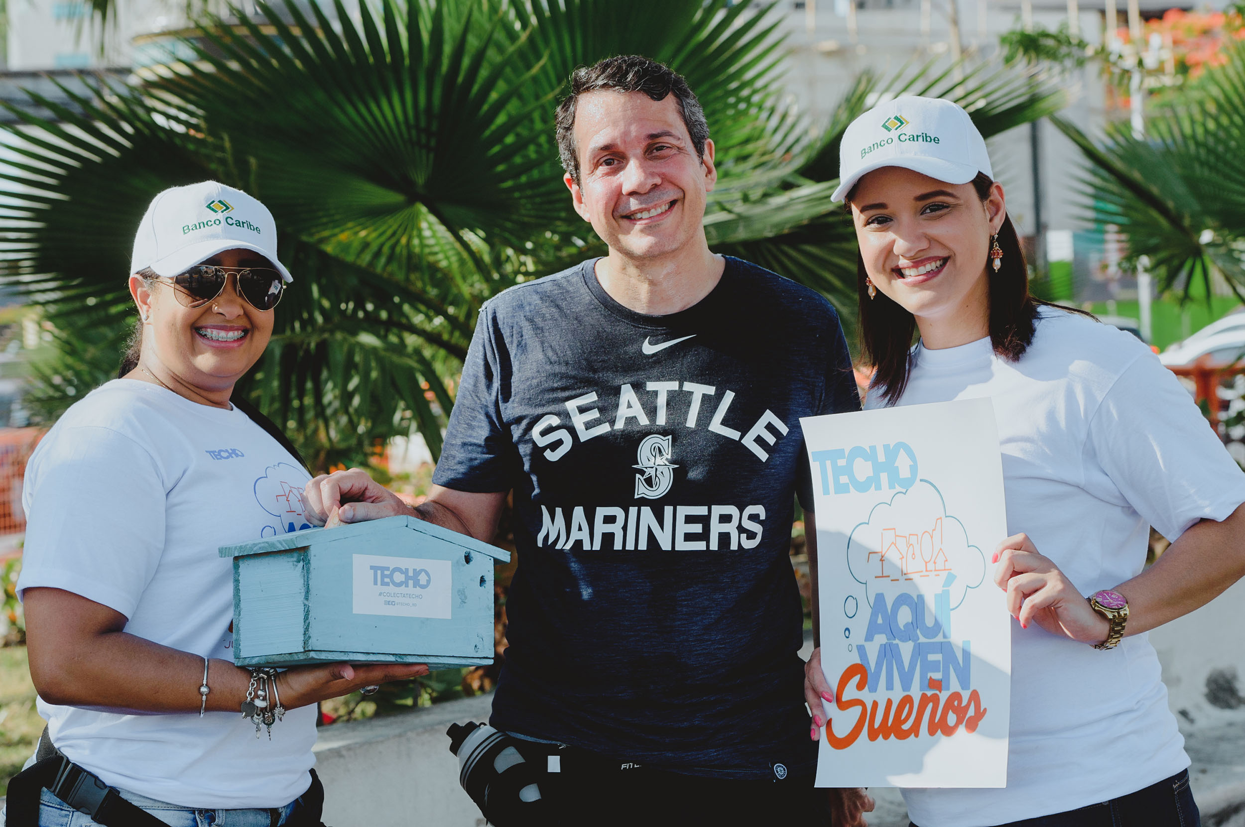 Orlando Jorge Mera y voluntarias