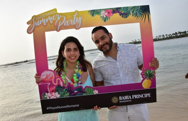 Un verano al estilo hawaiano en Playa Nueva Romana