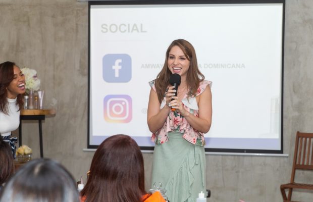 Artistry Youth Xtend ofrece charla de belleza junto a Lorenna Pierre