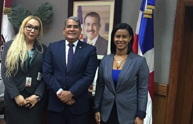 Tesorero Nacional valora aportes Portal de Transparencia  a República  Digital