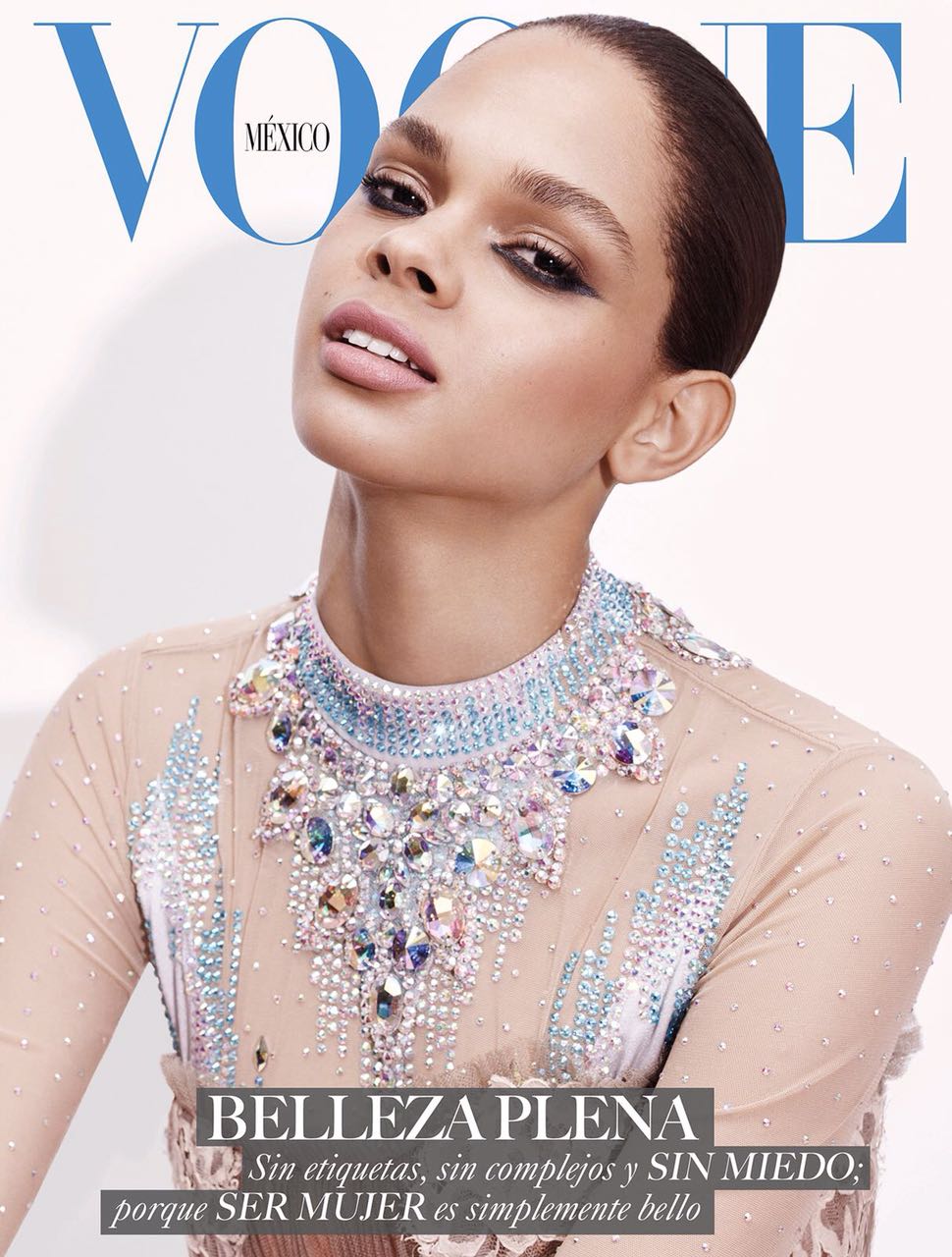 HIANDRA MARTINEZ Vogue-Mexico-Cover