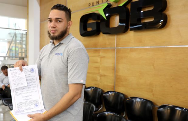 Ciudadanos valoran de manera positiva 65 servicios brindados en Punto Gob