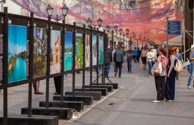 Inauguran exposición de fotos “República Dominicana: El Tesoro del Caribe” en Moscú