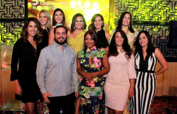 Anier Barros y Esmeldy Chávez celebran 5to aniversario de “Nuestra familia”