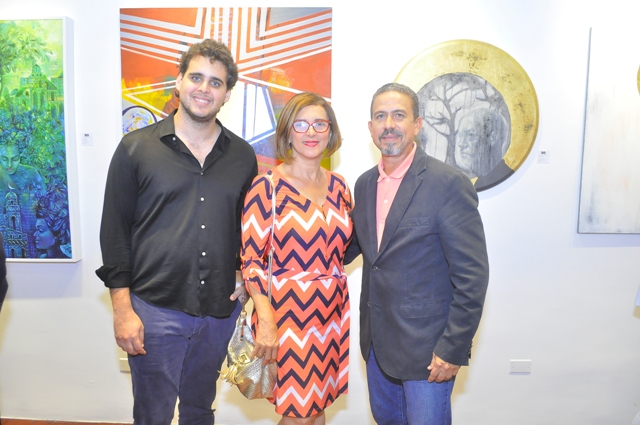 Ricardo Contreras, Tamara de Bodden y Juan Julio Bodden Leroux.