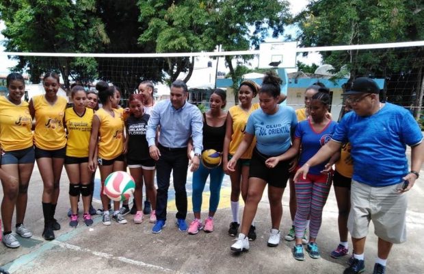 San Lorenzo y  Los Frailes clasifican a la Serie Final  del Voleibol  Juegos Los Mina 2018