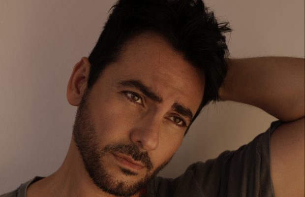 Beto Cuevas regresa a Santo Domingo para celebrar 30 años de carrera