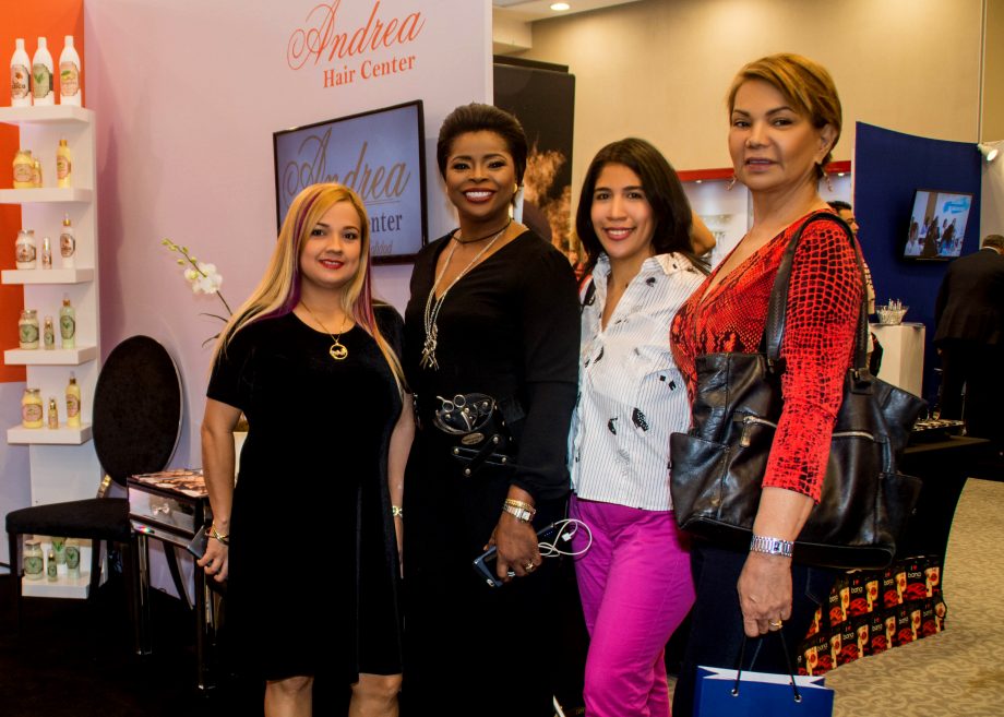 Maite Noboa, Andrea Rodriguez, Niobe Suarez y Yudeimy Timaore