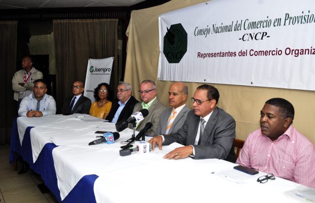 Comerciantes presentan propuesta sobre el proyecto de ley de declaración patrimonial