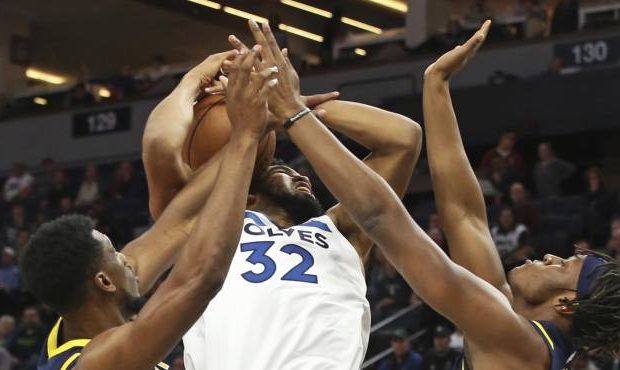 Towns encesta 17 en triunfo de los Timberwolves  y Horford 15 en revés de Celtics