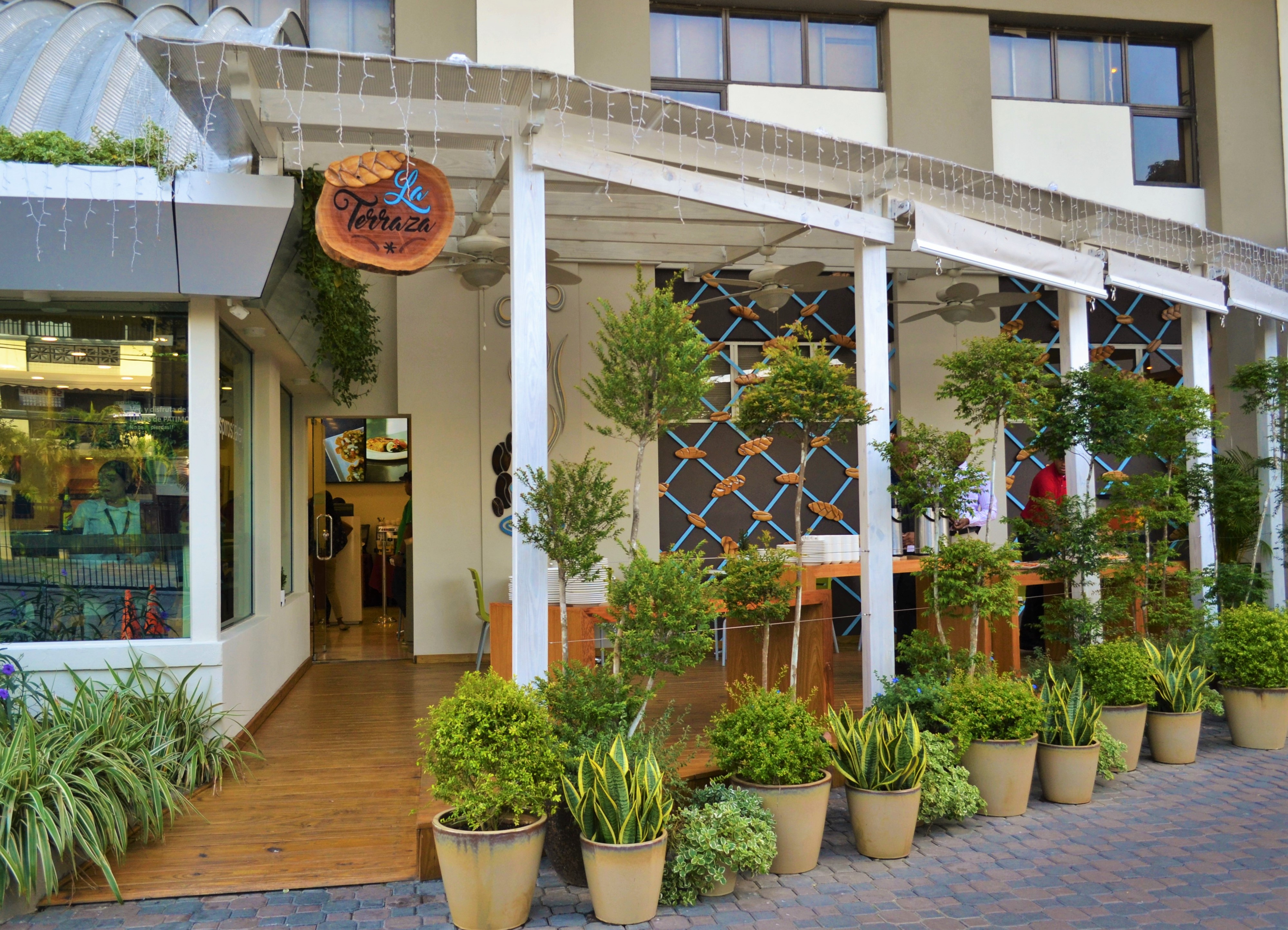 La Terraza de Suspiros Bakery (1)