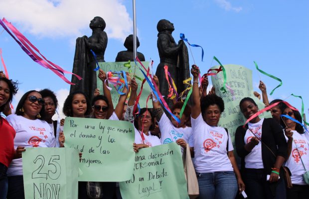 Una caminata por el fin de la violencia hacia las mujeres