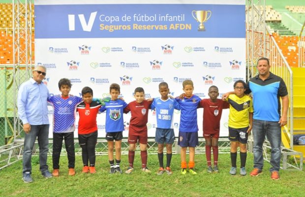 Seguros Reservas inicia Copa de Fútbol Infantil