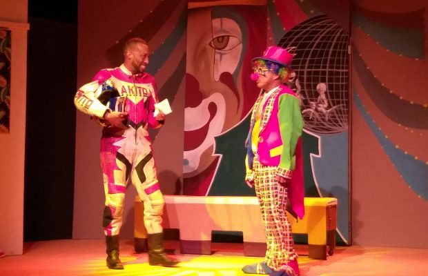 De genios y locos, risas  y drama, desde la locura