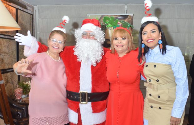 Star Products realiza tradicional encuentro navideño con la Prensa Social