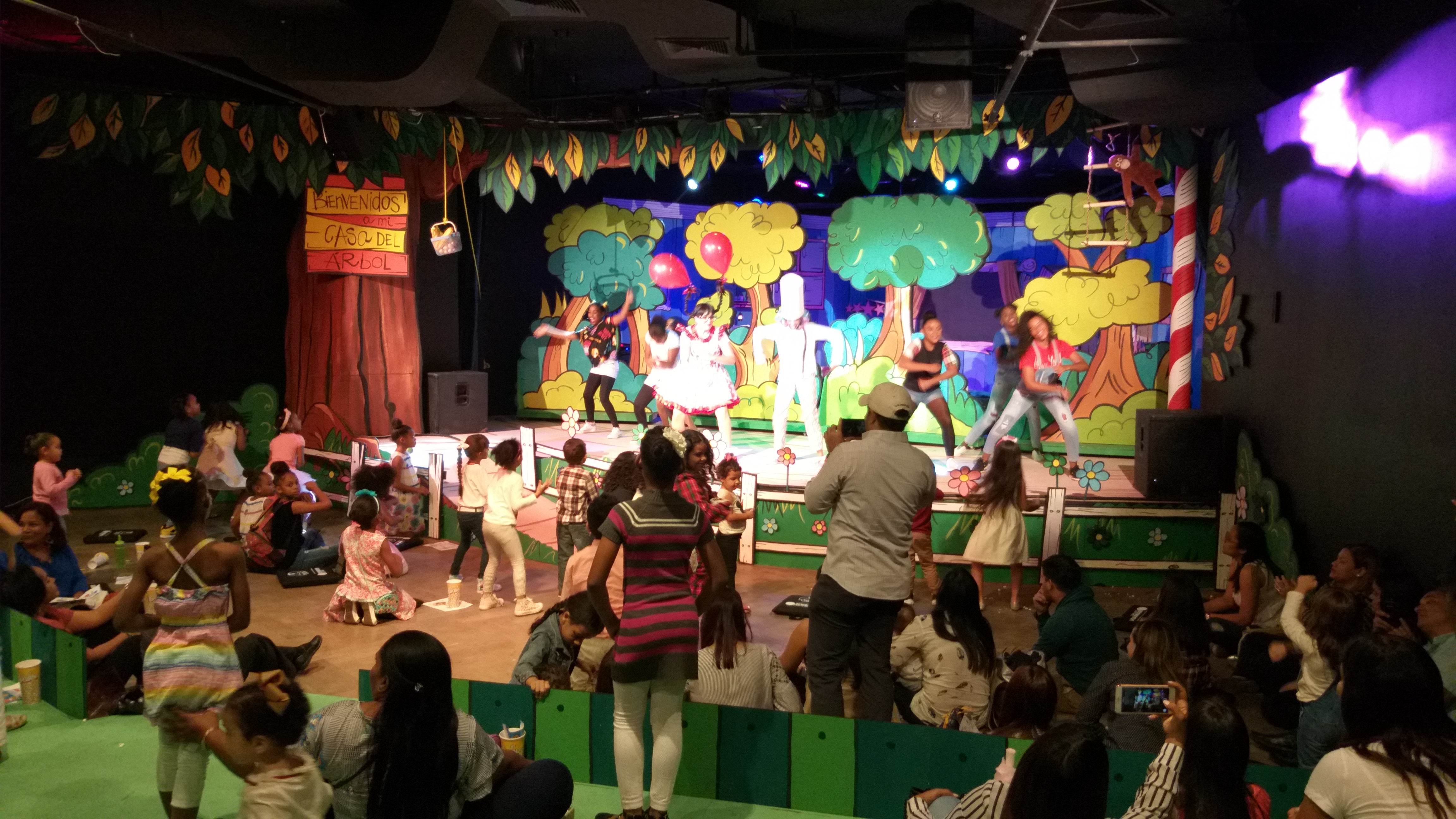 Un musical familiar de alto perfil Las Navigalletas de Sofia Globitos