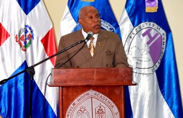 EN ANIVERSARIO DE LA ESCUELA DE COMUNICACIÓN DE LA UASD, PRESIDENTE DEL CDP OFRECE CONFERENCIA