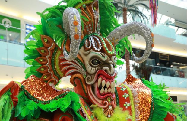 “Carnavales de mi Tierra”  un recorrido por las expresiones e identidad  carnavalesca dominicana