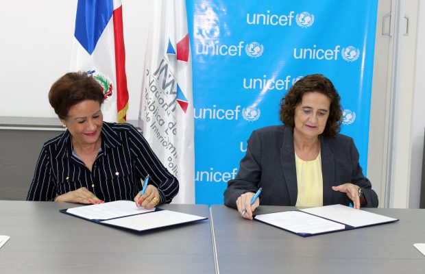 Entidades firman acuerdo para fortalecer capacidades gubernamentales sobre derechos de la niñez migrante