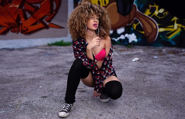 “Joyce”, una nueva estrella de la música popular