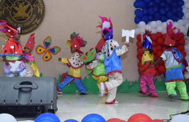 Celebran “Festival Patriótico Infantil” dedicado a Las Hermanas Mirabal