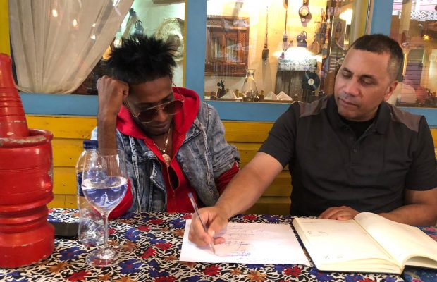 Boperó logra contrato por 5 millones de pesos