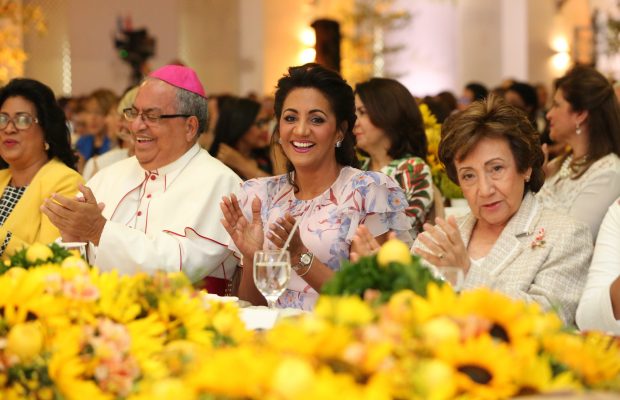 32 mujeres reciben Premio Madre Ejemplar 2019