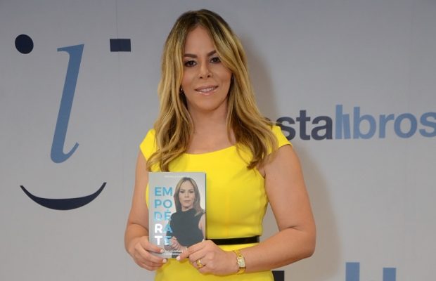 Michelle Campillo presenta su libro Empodérate
