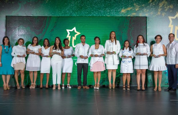 Grupo Punta Cana reconoce a colaboradores en premios “La Cana”
