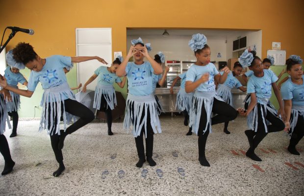 Ángeles de la Cultura muestran sus habilidades artísticas