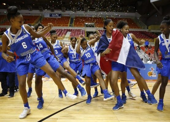 RD obtuvo la medalla de bronce del Campeonato Centrobasket Sub-17