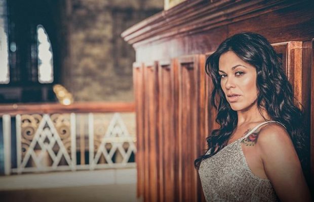 La Leonna, regresa “Desengañada” a ritmo de merengue