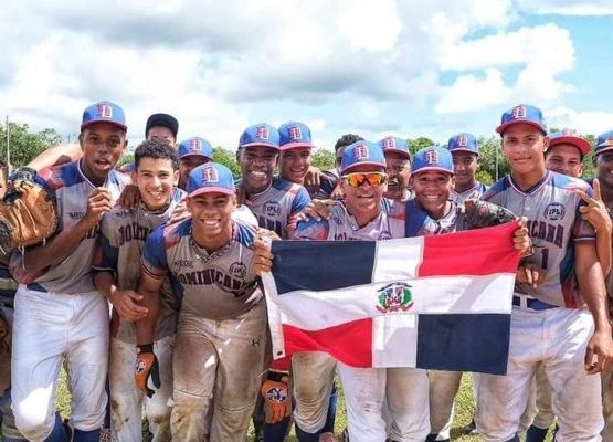 RD logra la medalla de oro en béisbol y clasifica al mundial U-15
