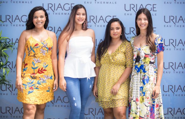 Una invitación especial para hidratar y proteger la piel