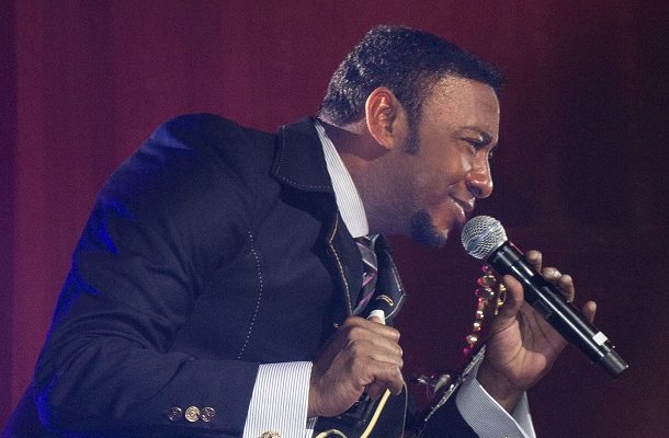 Anthony Santos se presentará en Higüey