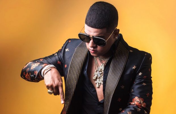 Bulova “Prende” la calle con su música y firma contrato millonario