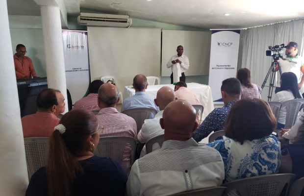 CNCP sostiene encuentro con comerciantes del nordeste