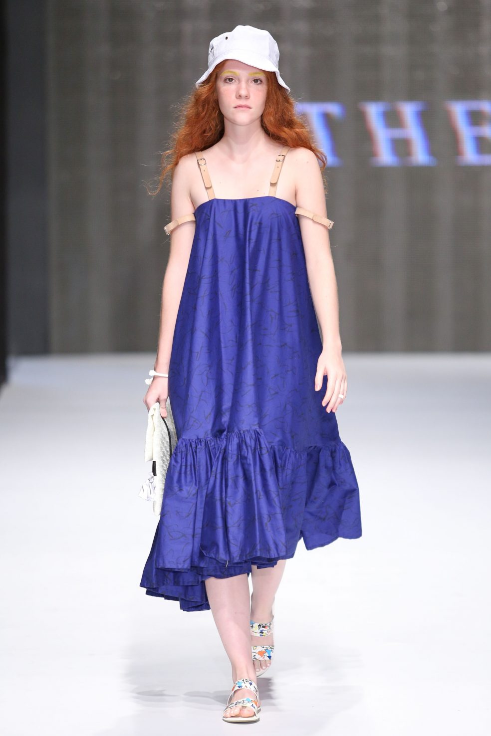 La marca nos trae lo mejor de los dos mundos elegancia y confort. (2)