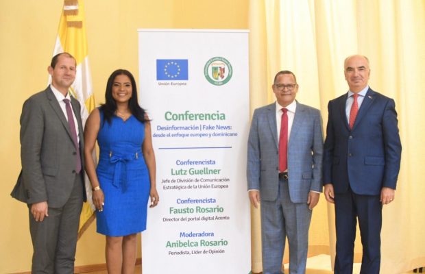 Realizan conferencia sobre desinformación y noticias falsas