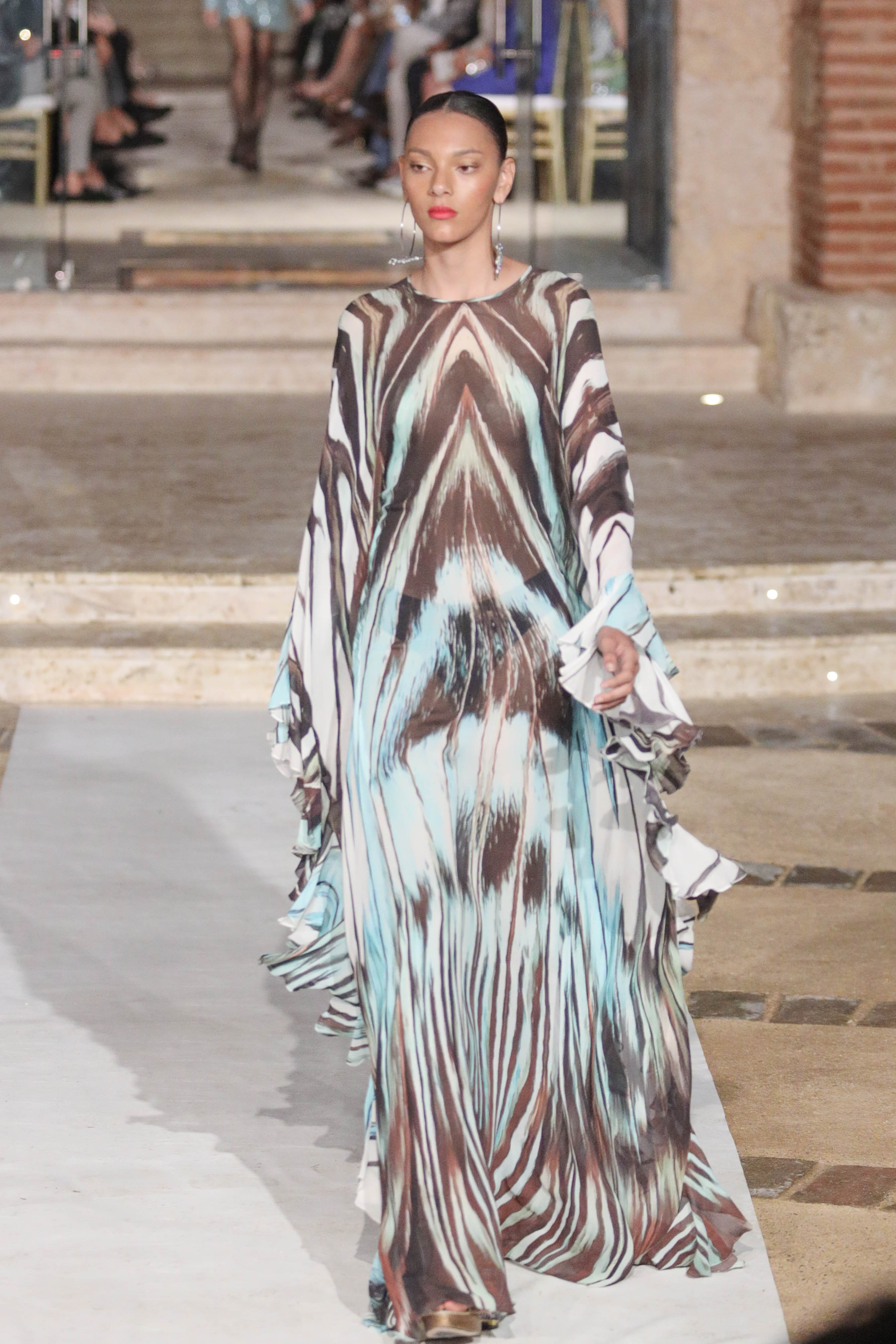 Naeem_Khan_DM2019_Freddy_Cruz-18