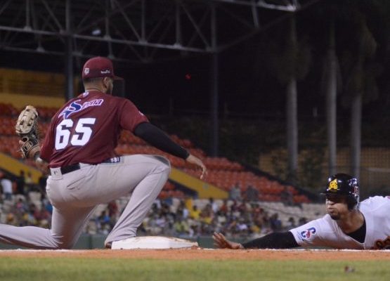 Estrellas hilvanan 5ta victoria en línea, Águilas a los Gigantes y Toros vencen al Escogido