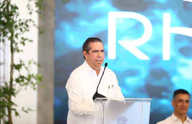 Ministro de Turismo habla de protocolos ante apertura de recepción de turistas