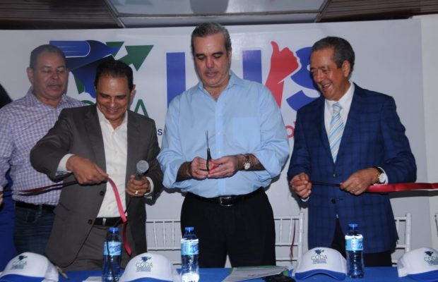 Luis Abinader dice creará políticas públicas que favorezcan a los comerciantes