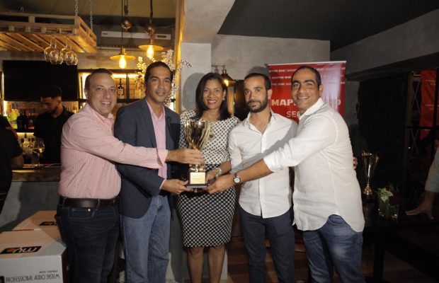 Huracanes y Master Team se coronan campeones Team Tenis Copa Mapfre BHD Seguros